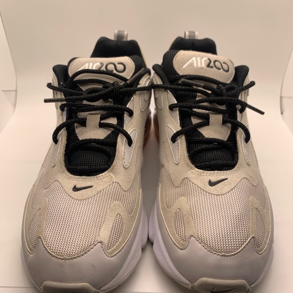 aq2568002